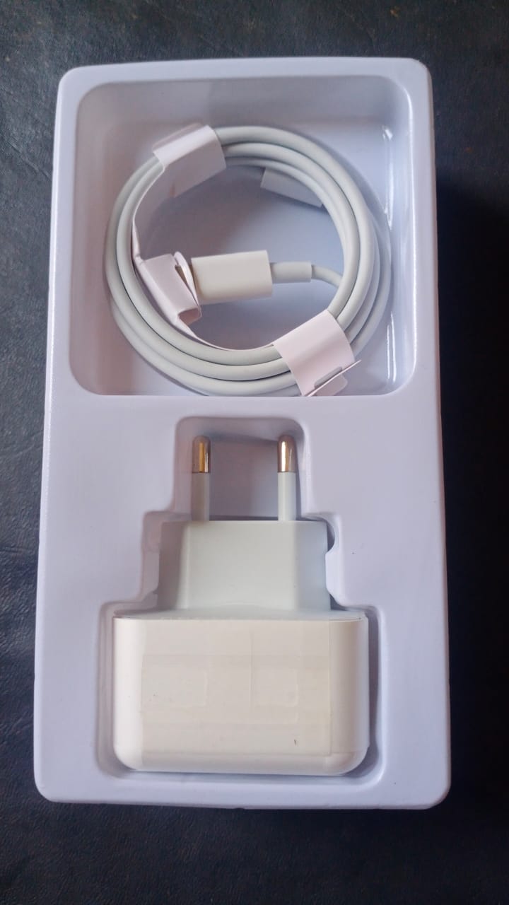 USB-C + C 50W Power Adapter A2306